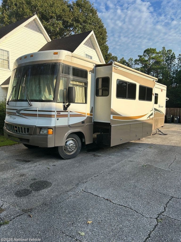 Used 2006 Winnebago Voyage 33V available in Semmes, Alabama