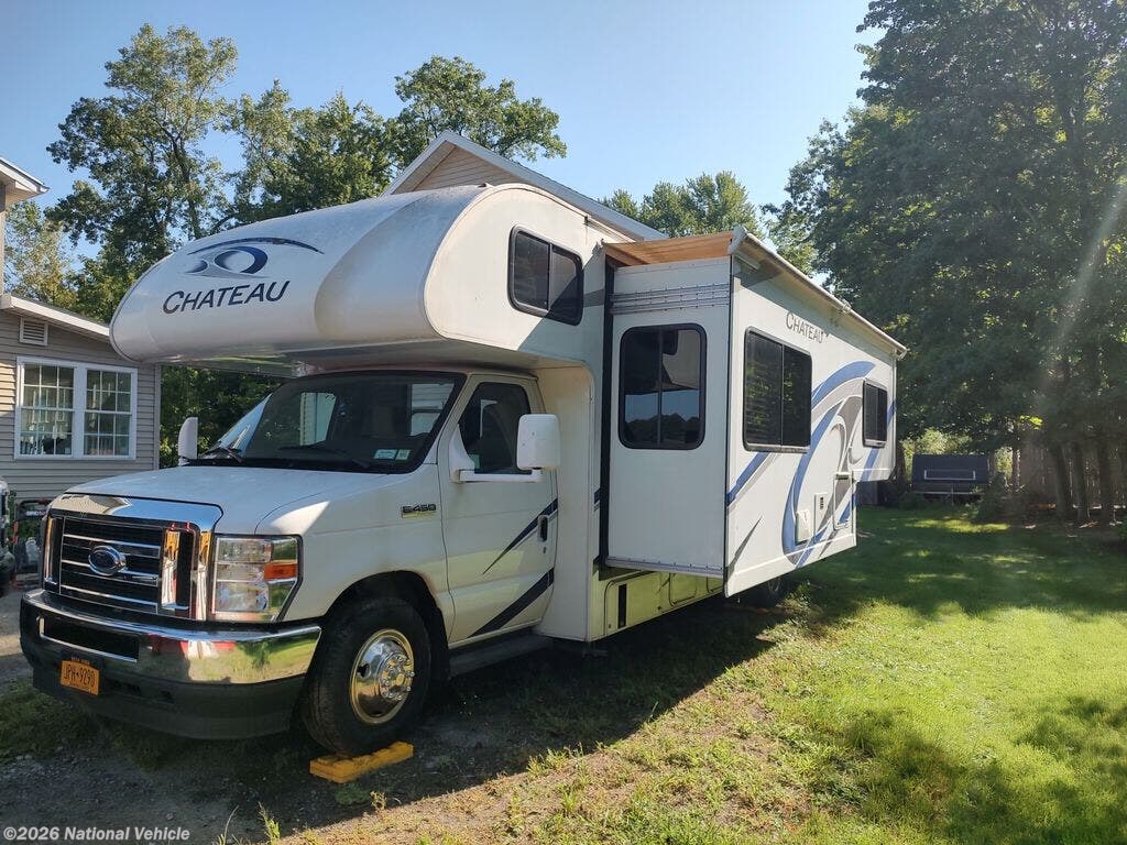 Used 2022 Thor Motor Coach Chateau 27R available in Macedon, New York