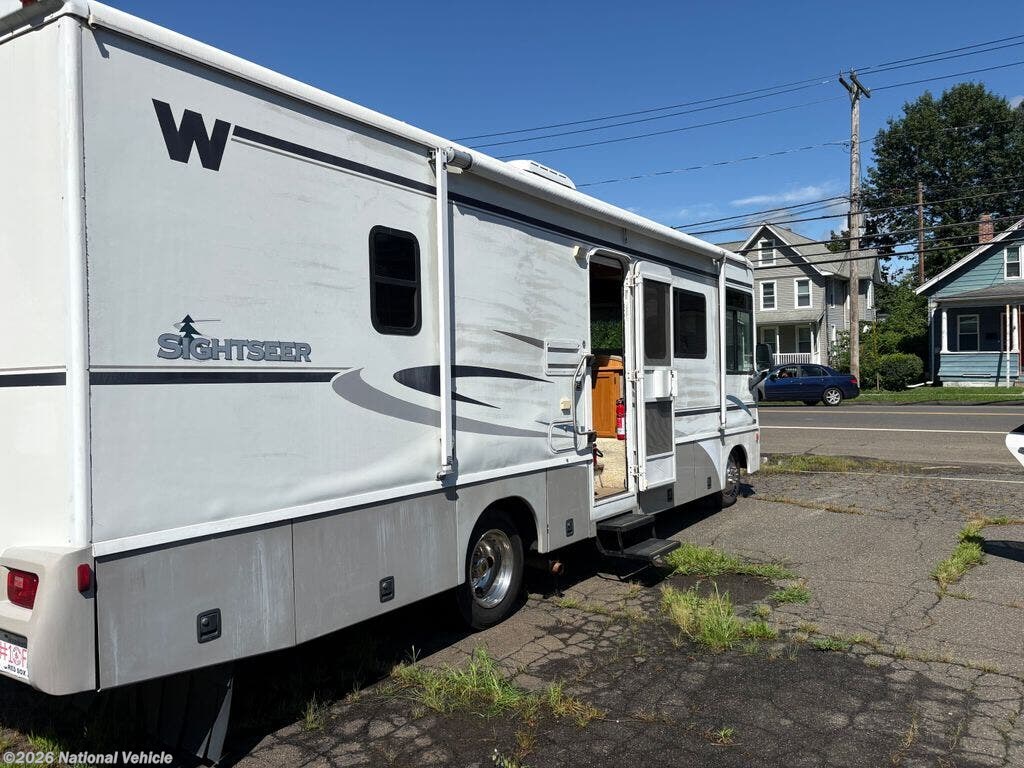 Used 2005 Winnebago Sightseer 29R available in Hamden, Connecticut