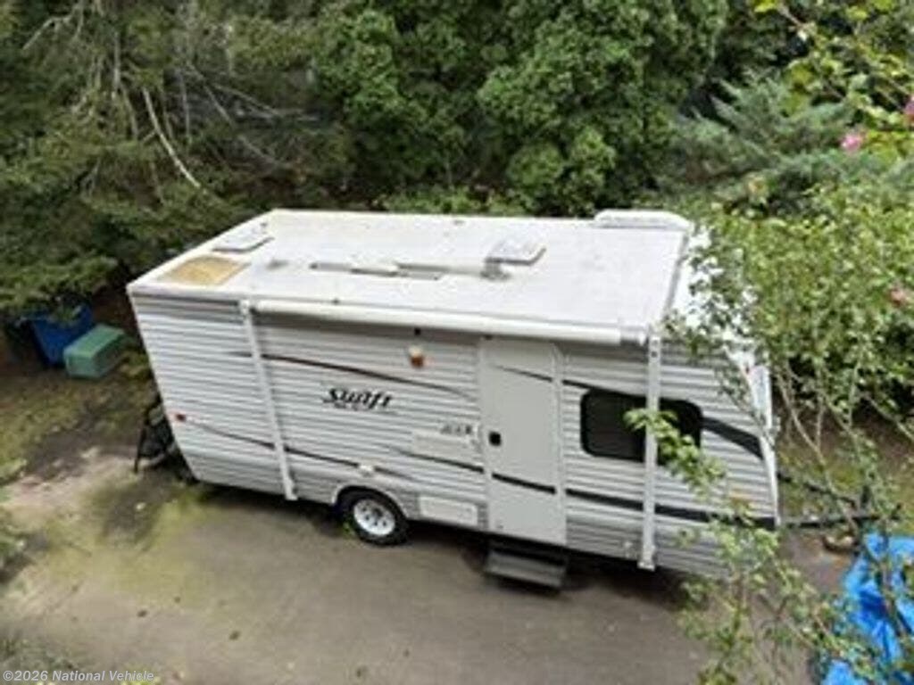 Used 2013 Jayco Jay Flight Swift SLX 184BH available in Haverhill, Massachusetts