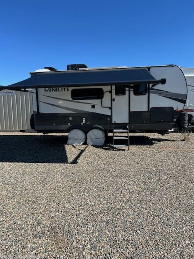 Used 2024  Forest River Rockwood Mini Lite 2104S by Forest River from National Vehicle in Prescott, AZ