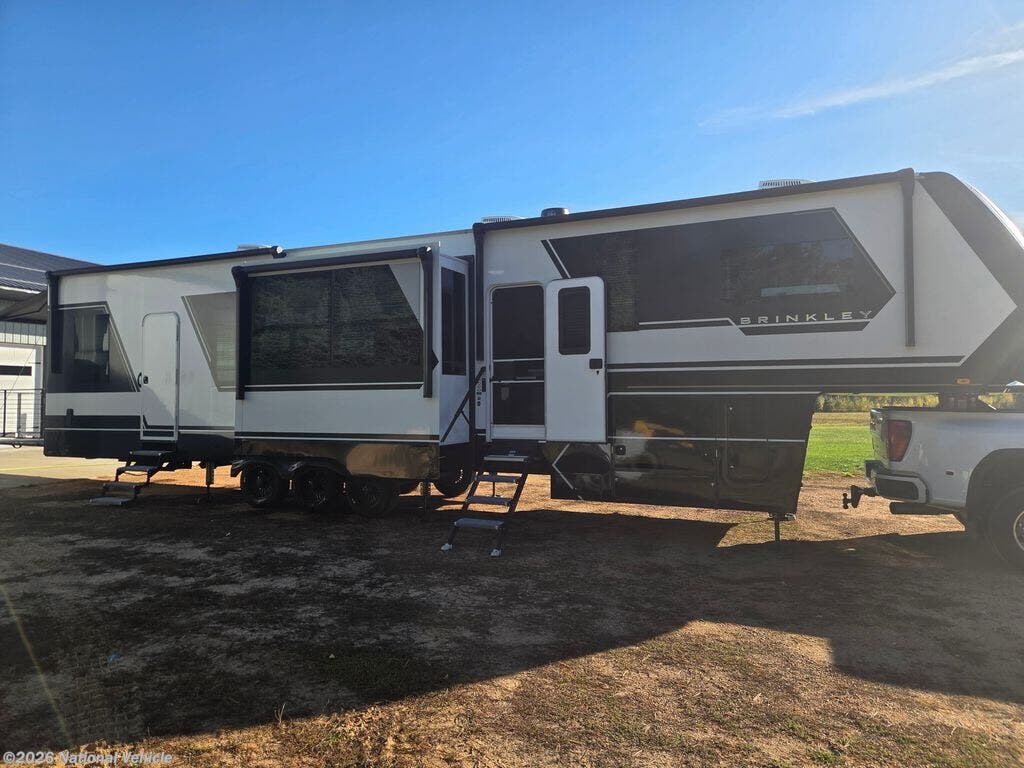 Used 2024  Brinkley RV Model G 4000 by Brinkley RV from National Vehicle in Three Lakes, WI