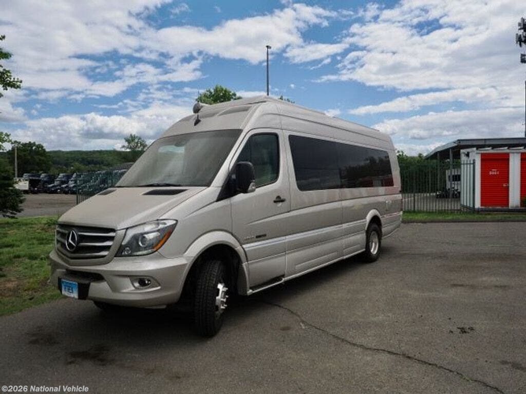 Used 2016  Roadtrek CS Adventurous XL 4X4 by Roadtrek from National Vehicle in South Glastonbury, CT