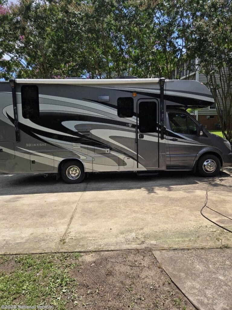 Used 2017  Jayco Melbourne 24K by Jayco from National Vehicle in West Columbia, SC