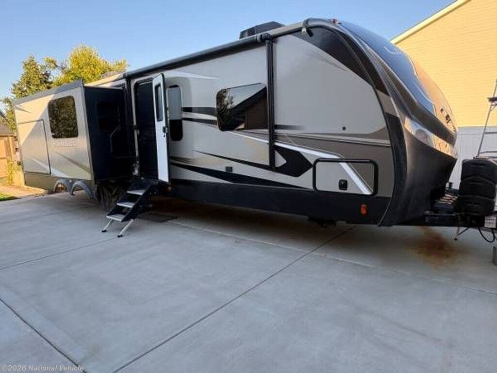 Used 2020  Keystone Laredo 330RL by Keystone from National Vehicle in Middleton, ID