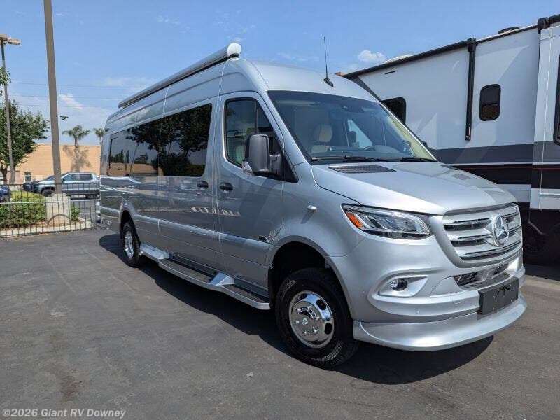 New 2025 Midwest Passage RV 170 EXT MD2 available in Downey, California