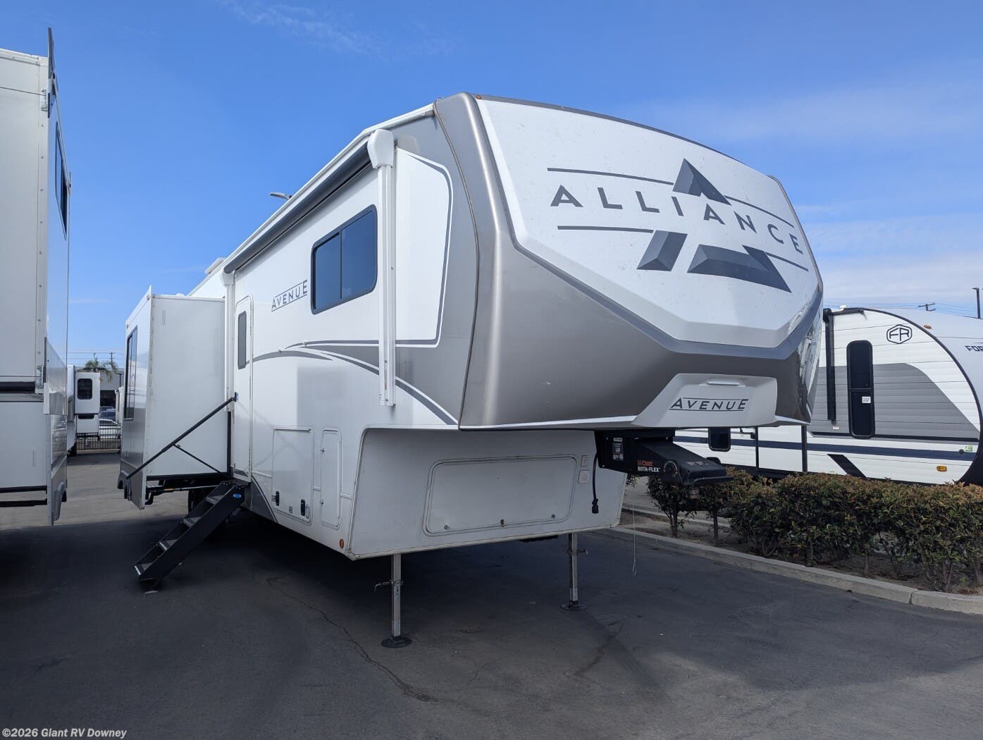 New 2026 Alliance RV Avenue 38DBL available in Downey, California