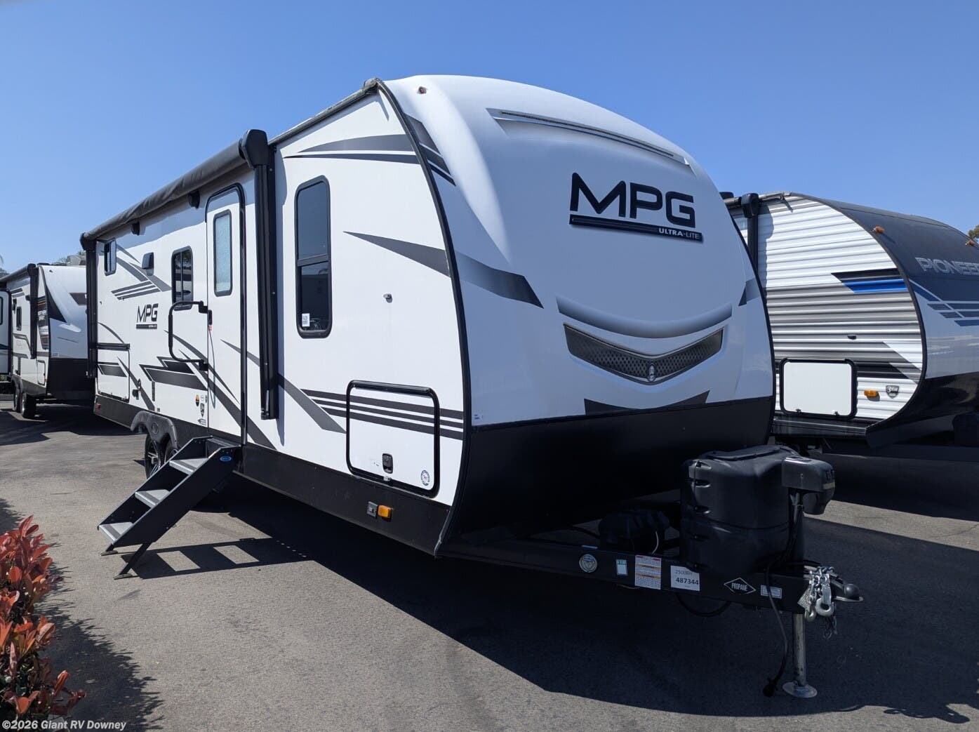 Used 2022 Cruiser RV MPG MPG 2500BH available in Downey, California