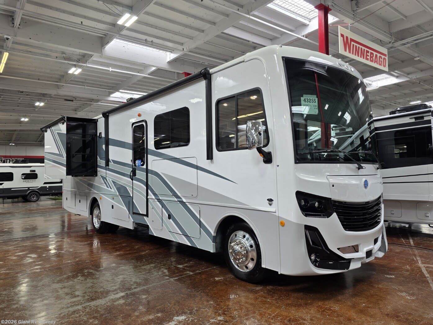 New 2026 Holiday Rambler Invicta 33HB available in Downey, California