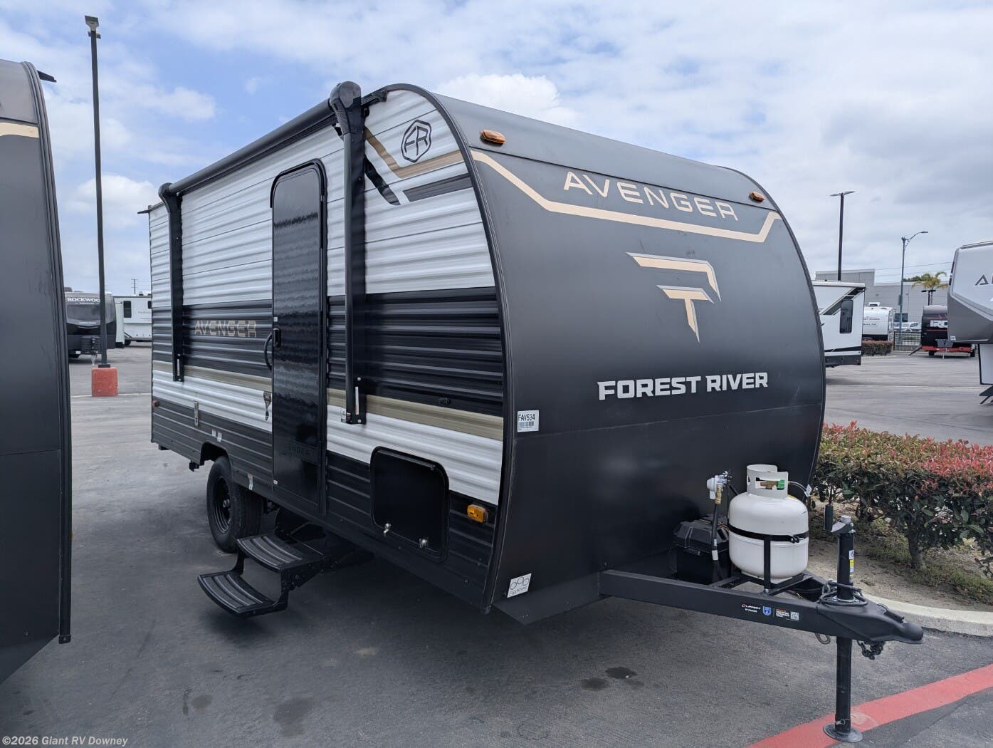 New 2026 Prime Time Avenger 16BHX available in Downey, California