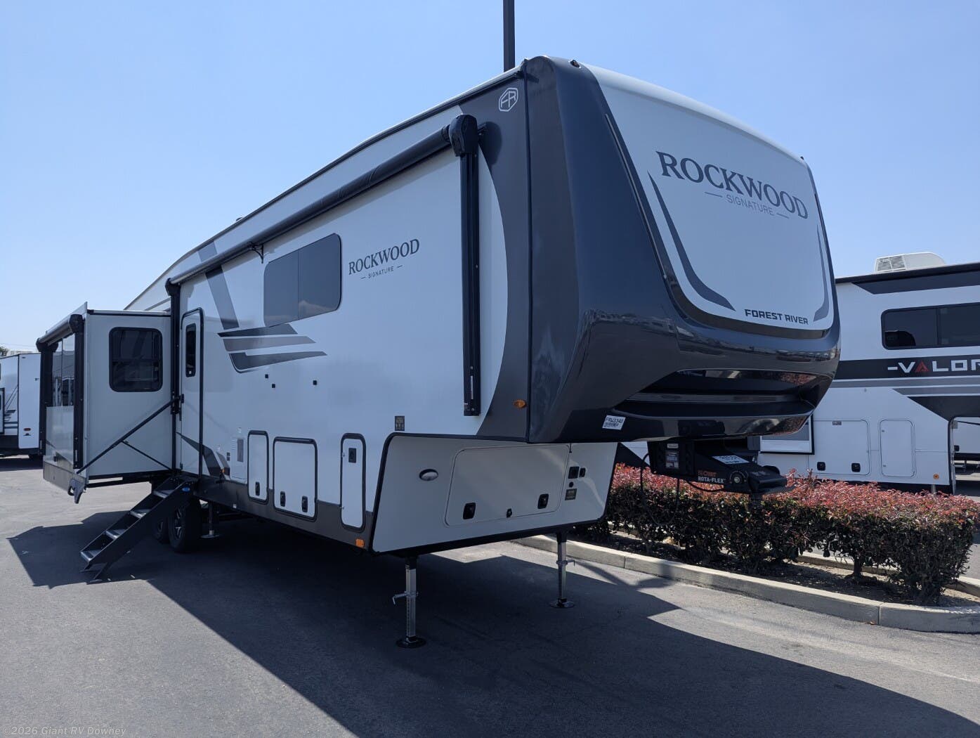 New 2026 Forest River Rockwood Signature 401SFB available in Downey, California