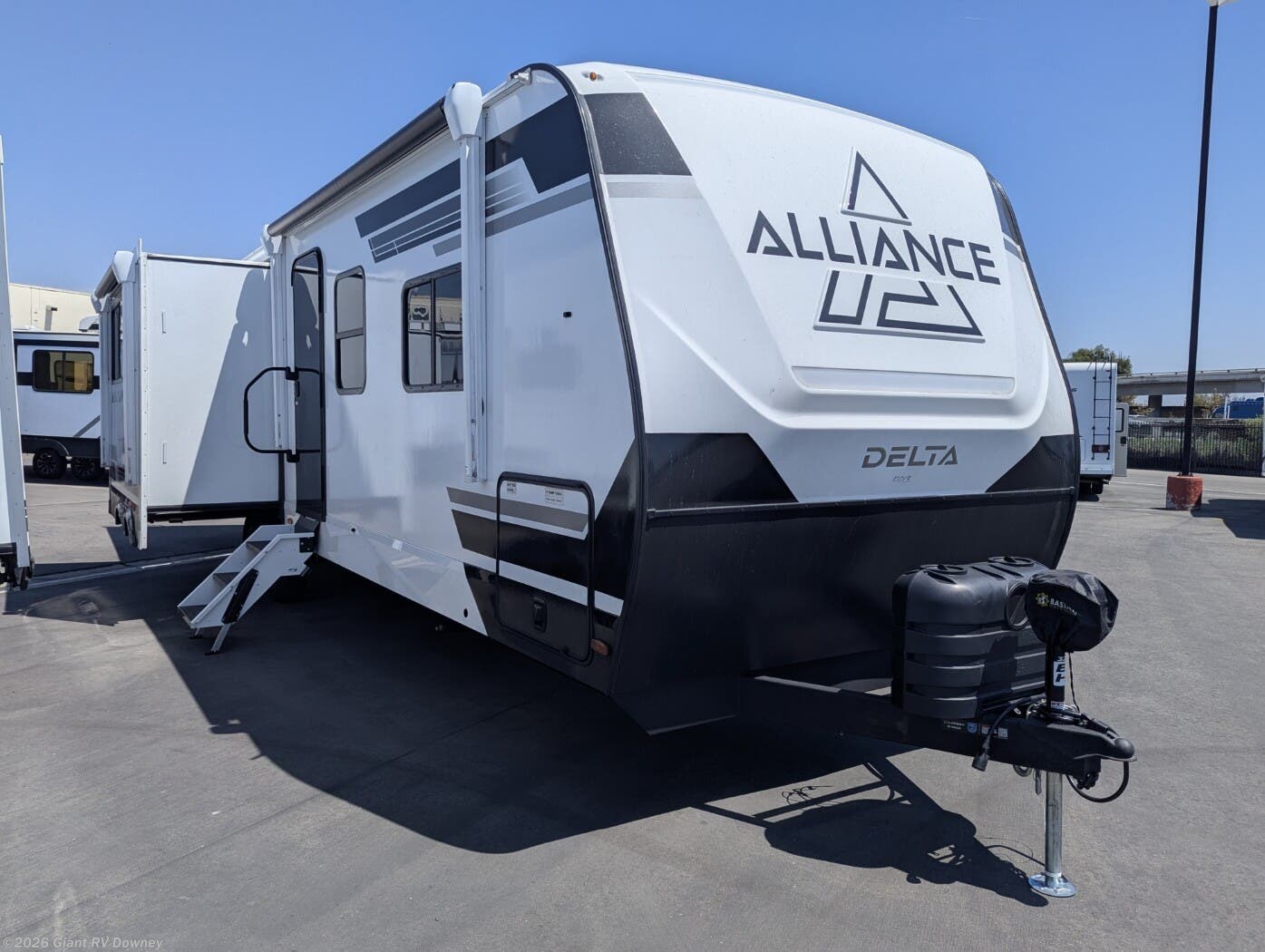New 2027 Alliance RV Delta 321BH available in Downey, California