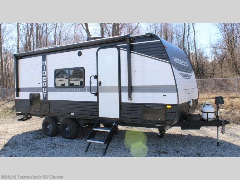New 2025 CrossRoads Hampton 395BAM available in Clio, Michigan
