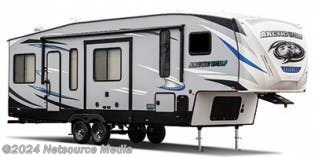 New 2022 Forest River Cherokee Arctic Wolf 321BH available in Puyallup, Washington