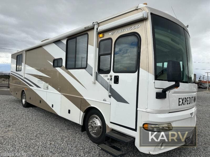 Used 2006 Fleetwood Expedition 37U available in Desert Hot Springs, California