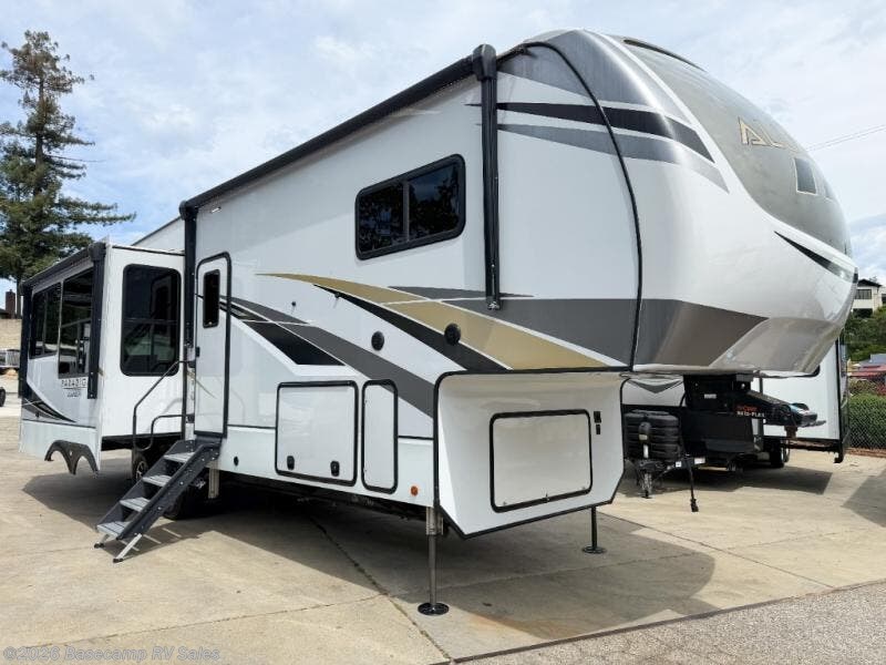 Used 2022 Alliance RV Paradigm 310RL available in Rocklin, California