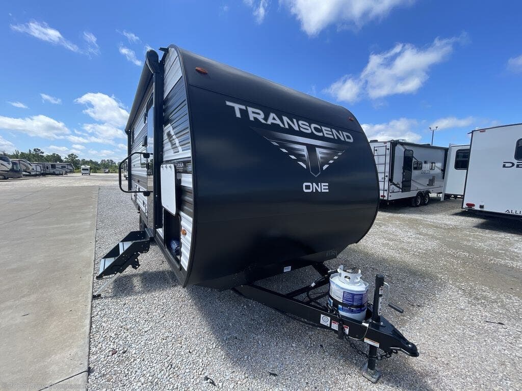 New 2025 Grand Design Transcend One 161BH available in Tyler, Texas