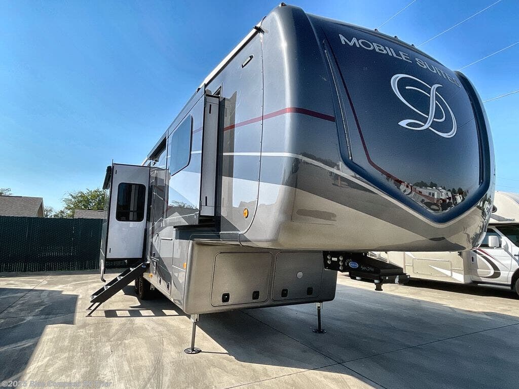 New 2025 DRV Mobile Suites 36 RSSB3 available in Tyler, Texas