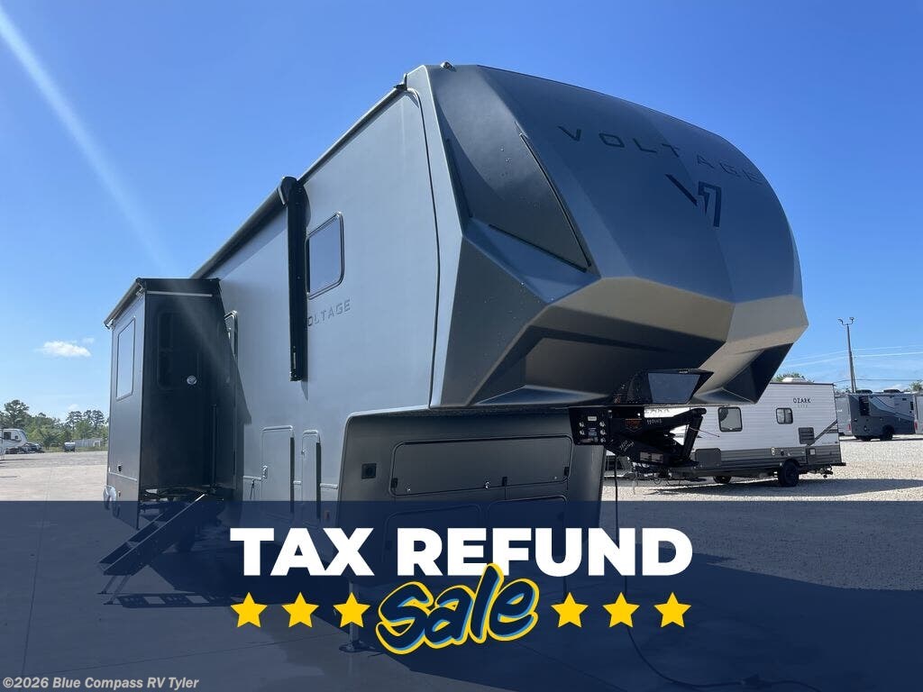 New 2026 Dutchmen Voltage V-Series 3850 available in Tyler, Texas