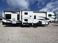 Used 2017 Dutchmen Voltage V3305 available in Tyler, Texas