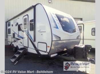 Used 2021 Coachmen Freedom Express Ultra Lite 238BHS available in Bath, Pennsylvania