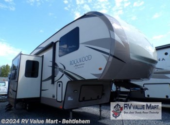 Used 2018 Forest River Rockwood Signature Ultra Lite 8297S available in Bath, Pennsylvania