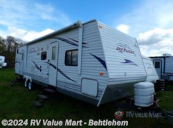 Used 2010 Jayco Jay Flight G2 32BHDS available in Bath, Pennsylvania