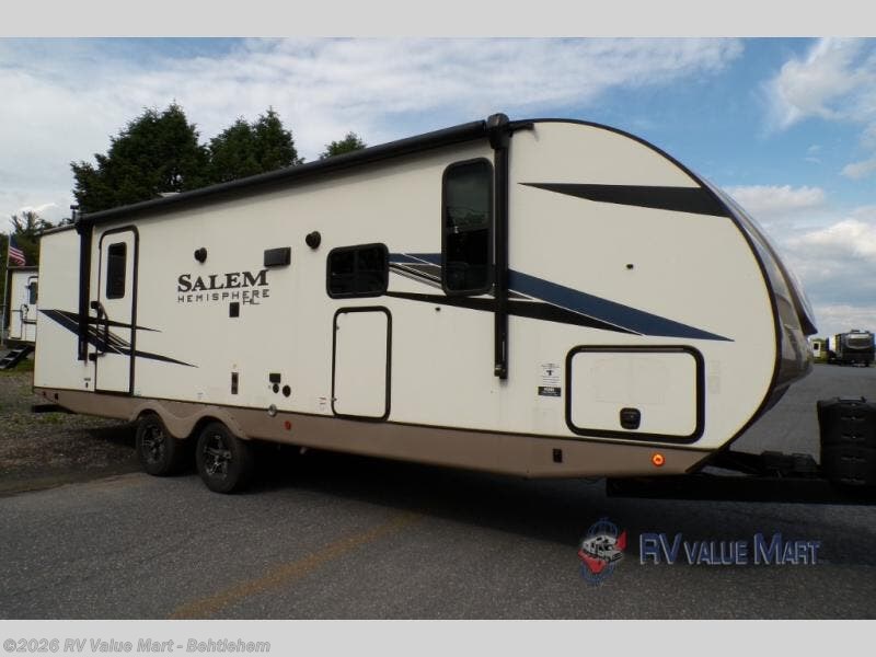 Used 2023 Forest River Salem Hemisphere Hyper-Lyte 25RBHL available in Bath, Pennsylvania