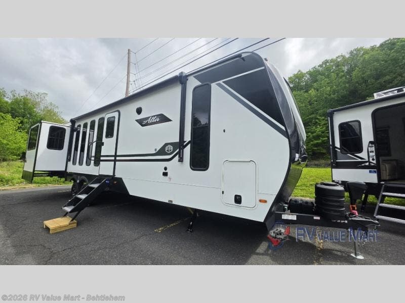 New 2026 East to West Alta 3175RK available in Bath, Pennsylvania