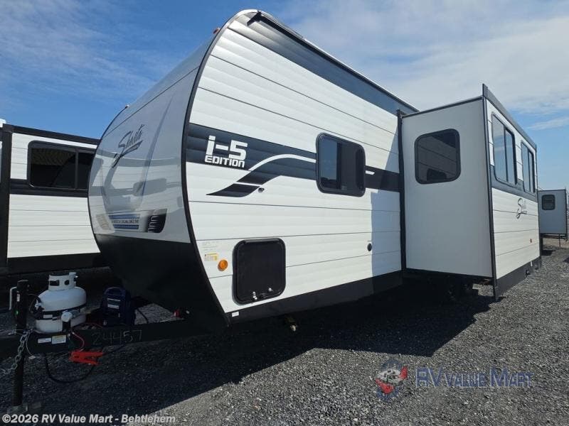 New 2026 Shasta I-5 Edition 527BHS available in Bath, Pennsylvania