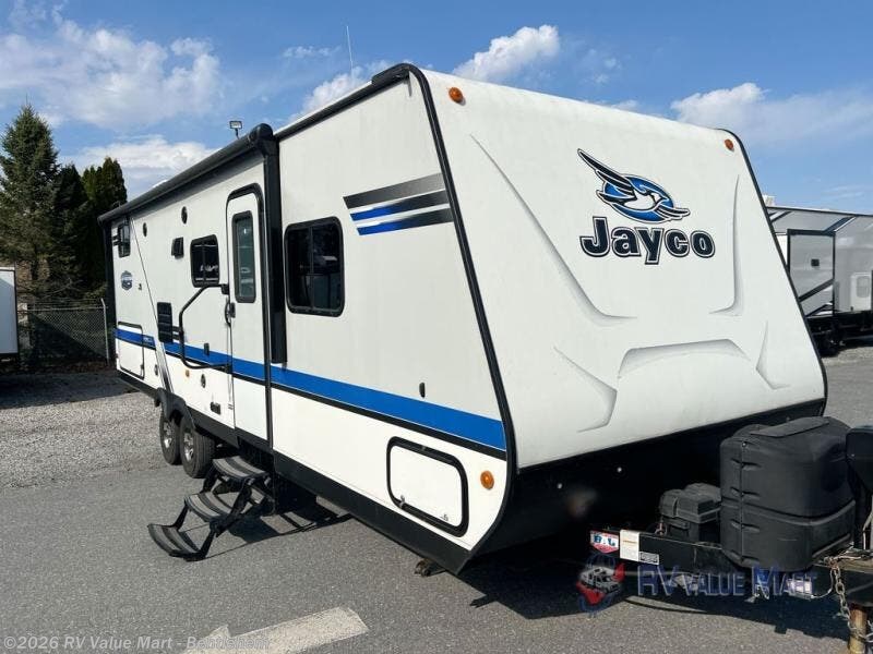 Used 2018 Jayco Jay Feather 25BH available in Bath, Pennsylvania