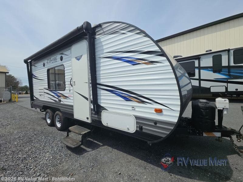 Used 2018 Forest River Salem Cruise Lite 201BHXL available in Bath, Pennsylvania