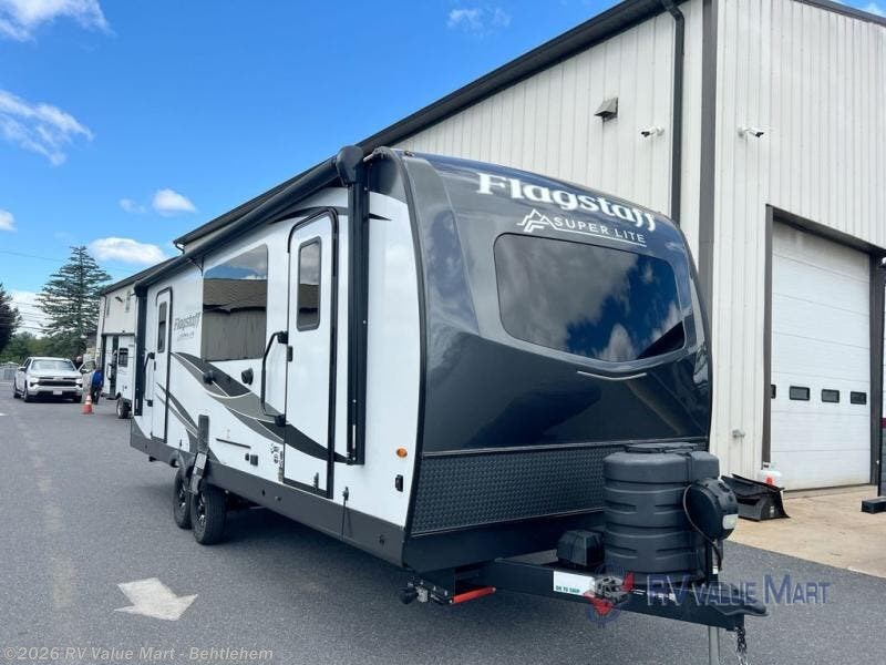 Used 2025 Forest River Flagstaff Super Lite 26SFK available in Bath, Pennsylvania