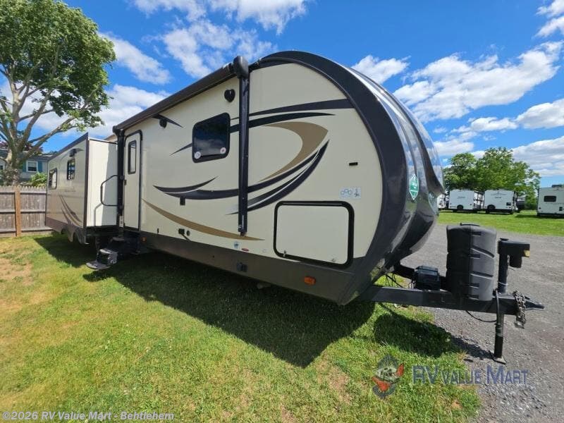 Used 2017 Forest River Salem Hemisphere Lite 326RL available in Bath, Pennsylvania