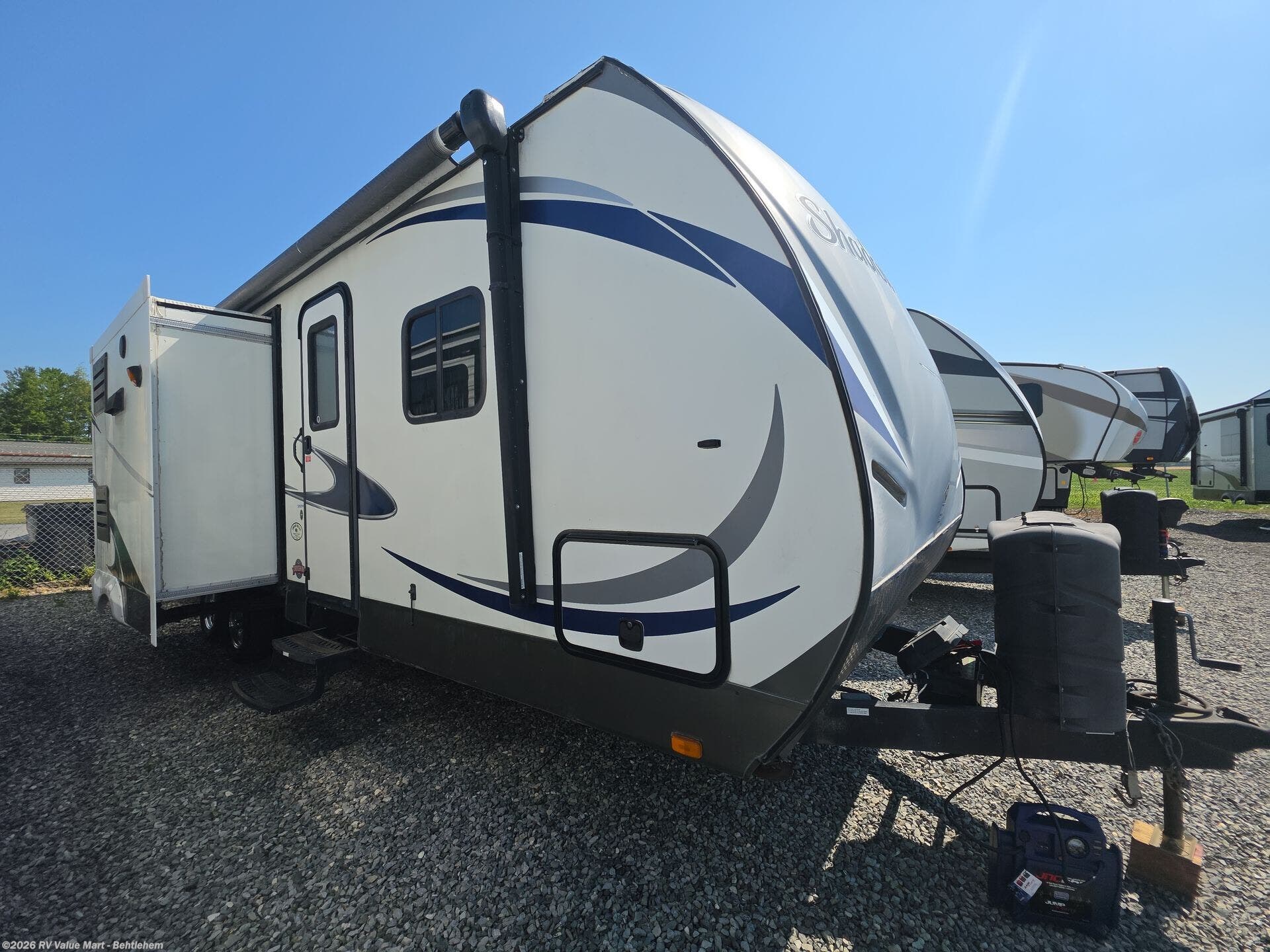Used 2015 Cruiser RV Shadow Cruiser 282BHS available in Bath, Pennsylvania