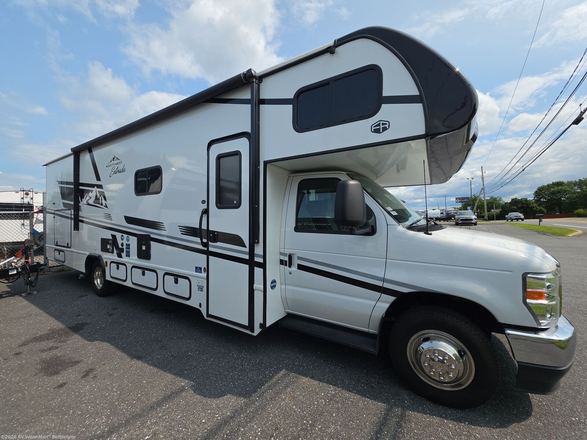 New 2026 East to West Entrada 2950OKF available in Bath, Pennsylvania