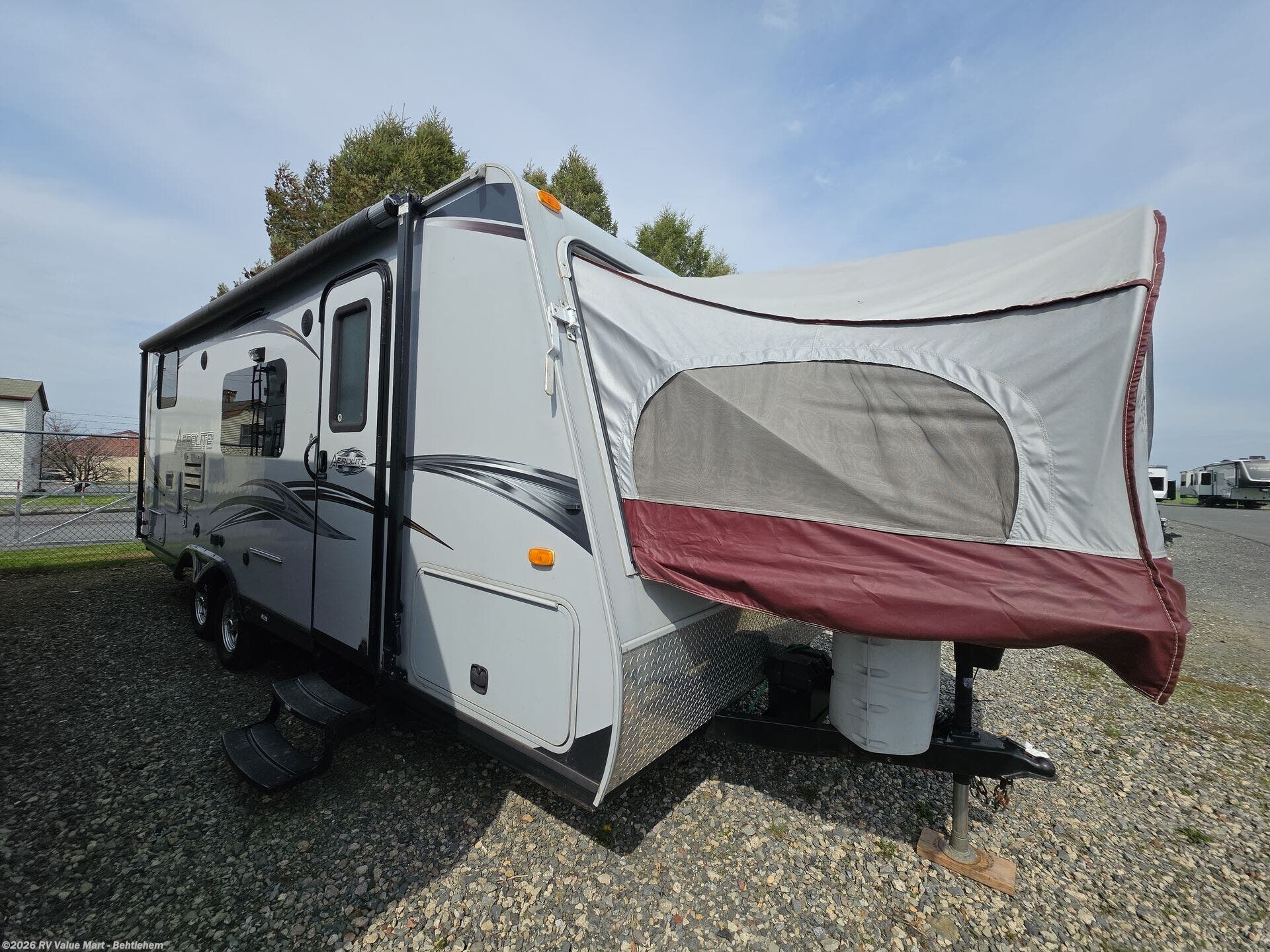 Used 2013 Dutchmen Aerolite 232E available in Bath, Pennsylvania
