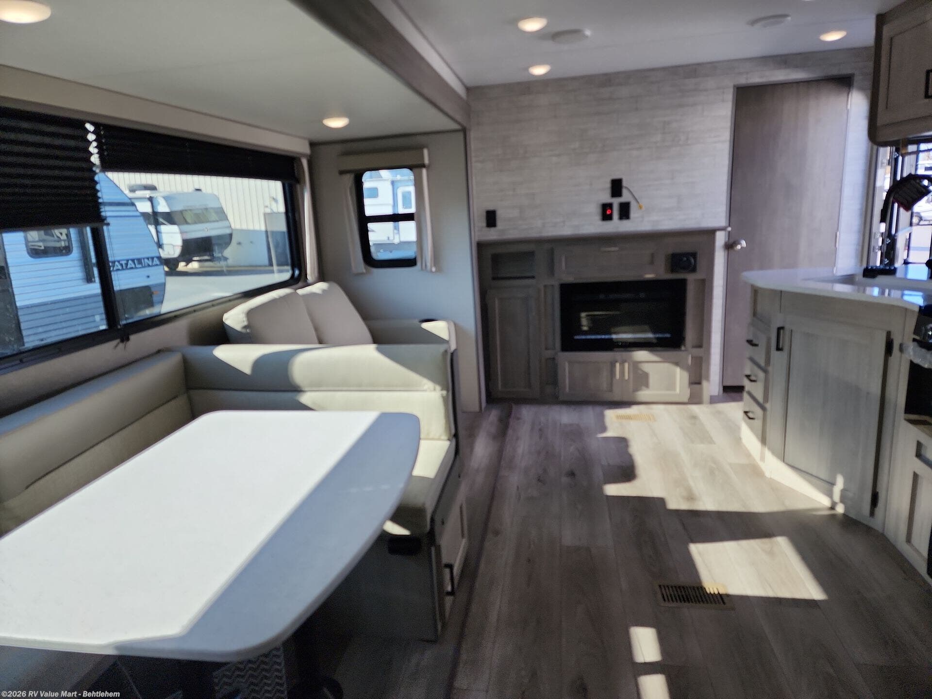 New 2026 Coachmen Catalina Legacy Edition 293QBCKLE available in Bath, Pennsylvania