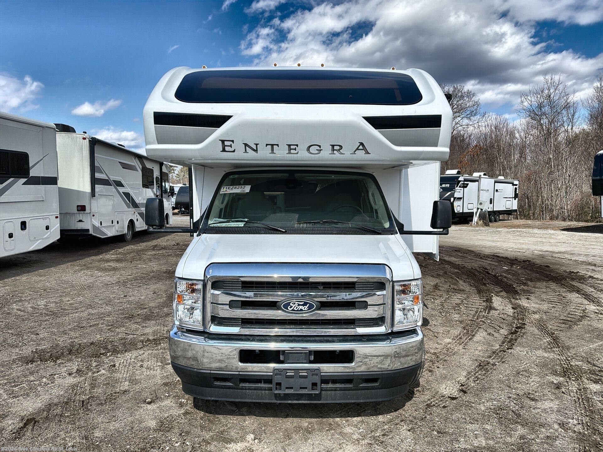 New 2026 Entegra Coach Odyssey 30Z available in Eureka, Missouri
