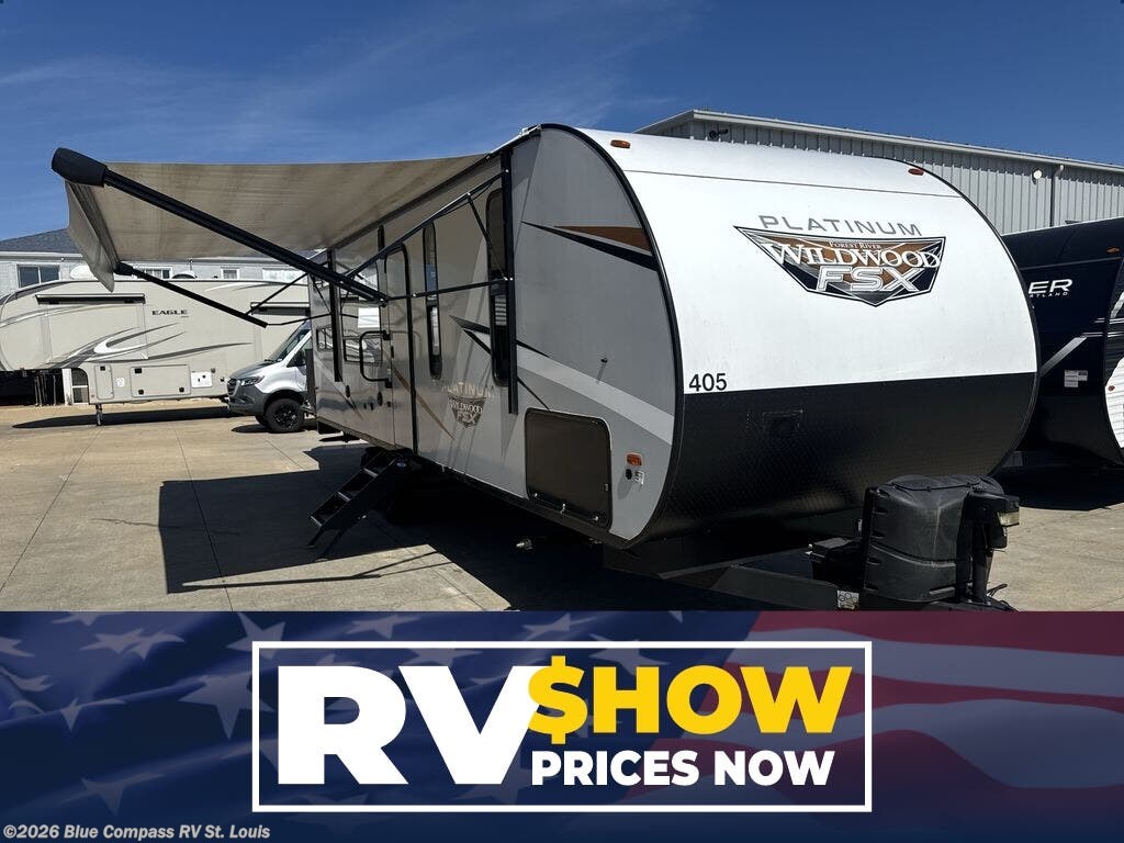 Used 2020 Forest River Wildwood Platinum 270RTKX available in Eureka, Missouri