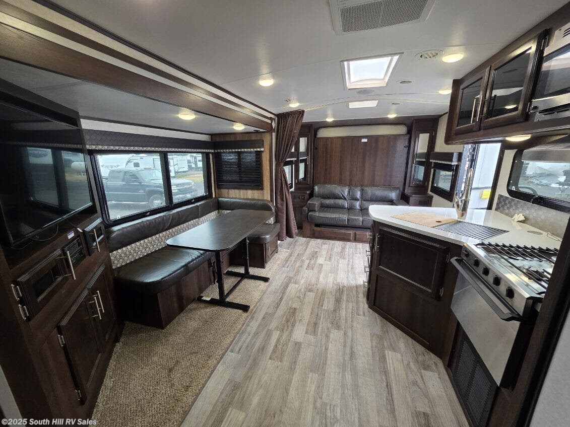 Used 2019 Jayco White Hawk 24MBH available in Yelm, Washington