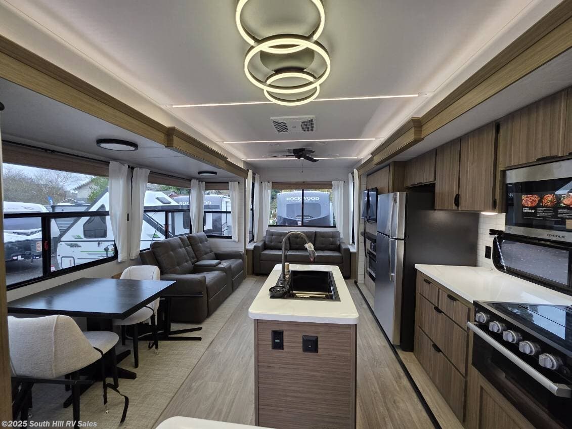 New 2026 Forest River Salem Villa 40RLB available in Yelm, Washington