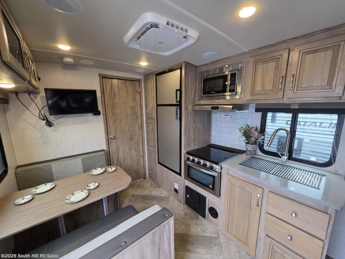 Used 2021 Palomino Solaire 202RB available in Yelm, Washington