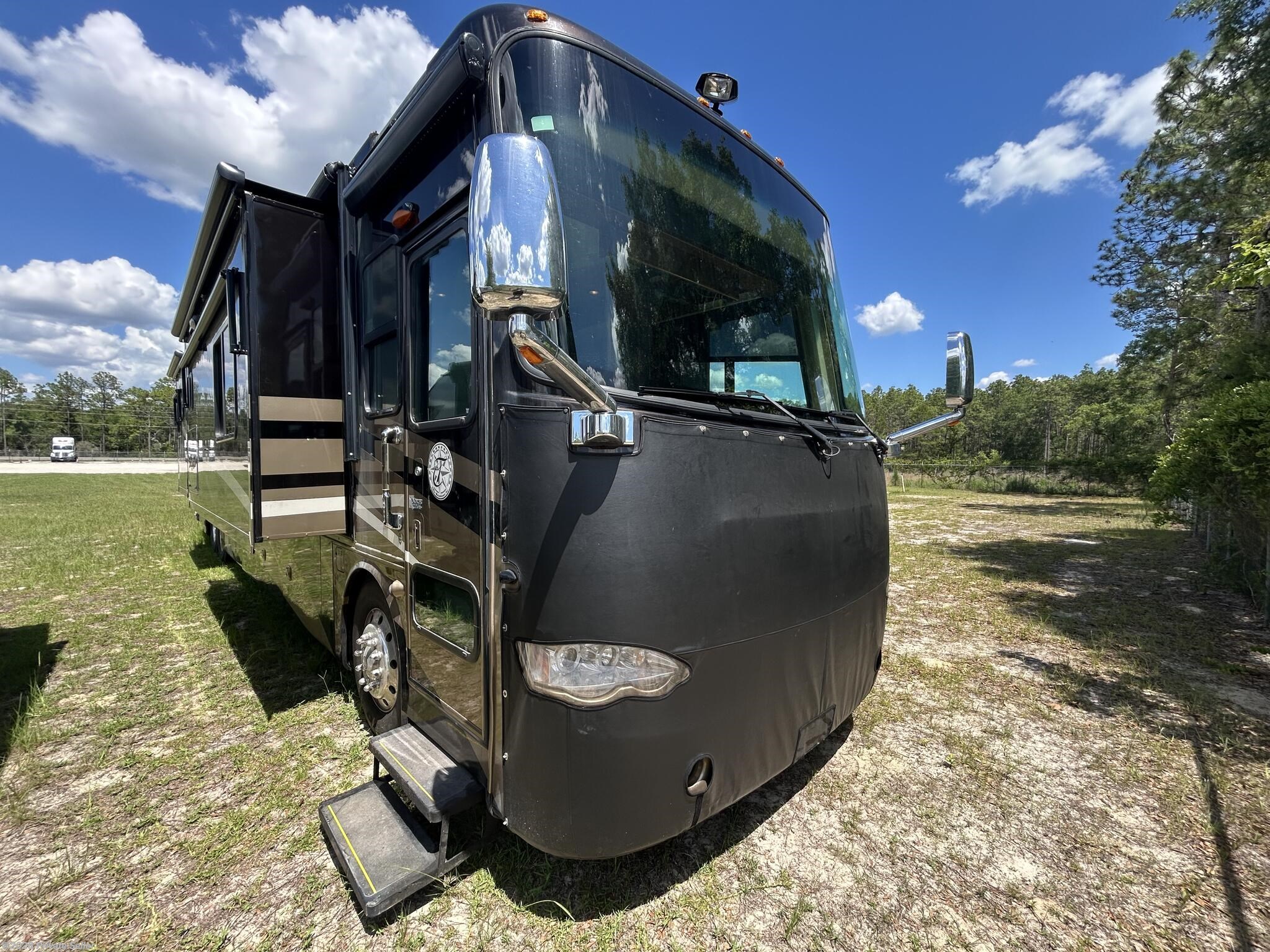 Used 2011 Tiffin Allegro Bus 43QGP available in Ocala, Florida
