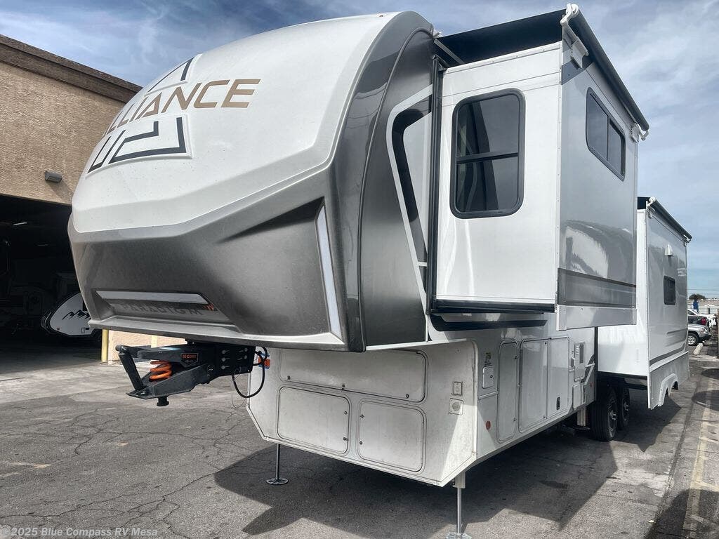 New 2025 Alliance RV Paradigm 310RL available in Mesa, Arizona