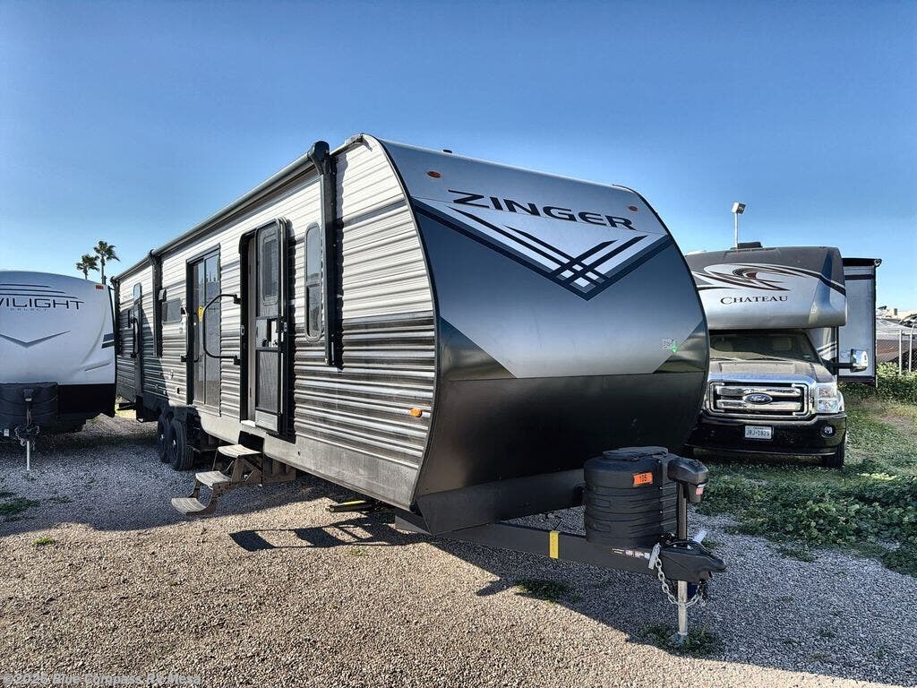 New 2026 CrossRoads Zinger 390DB available in Mesa, Arizona
