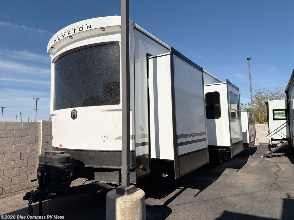 New 2026 CrossRoads Hampton 388FKL available in Mesa, Arizona