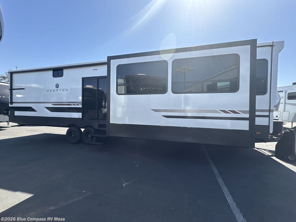 New 2026 CrossRoads Hampton 372FDB available in Mesa, Arizona