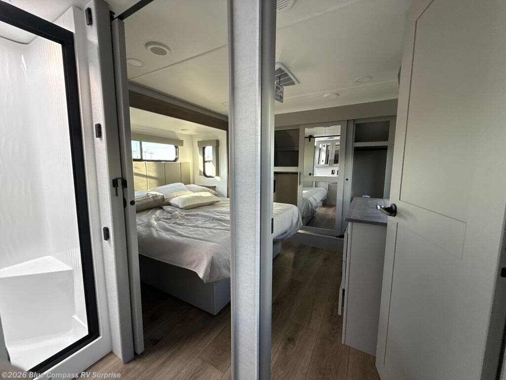 New 2026 Alliance RV Valor 40V13 available in Surprise, Arizona