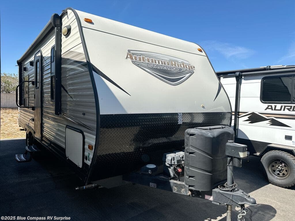 Used 2017 Starcraft Autumn Ridge 235FB available in Surprise, Arizona